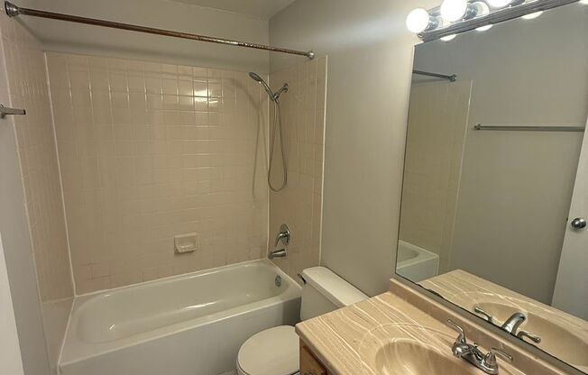 1 bed, 1 bath, 820 sqft, $2,378, Unit 2801