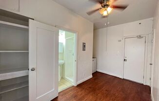Studio, 1 bath, $1,050, Unit 201B