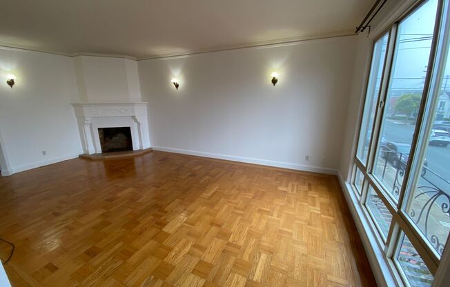 Large 3 Bedroom 1.5 Bath Single Family House in Central Sunset