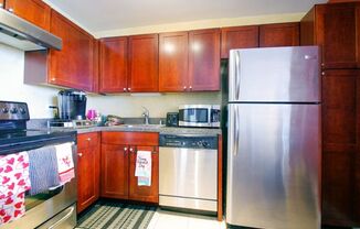 2 beds, 1 bath, $2,200, Unit Unit 3604