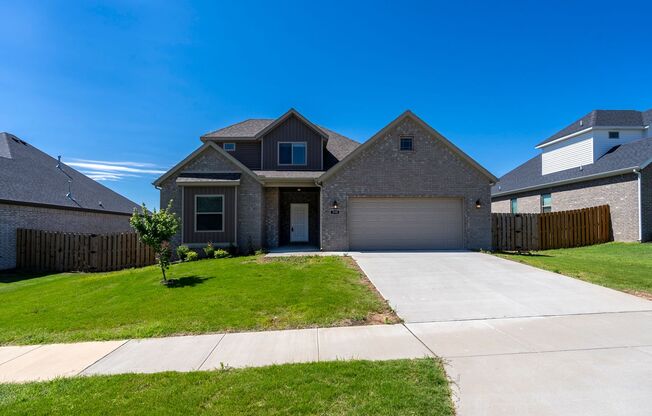 Like new 4BR Farmington home! LOADED with upgrades! Don't miss out!