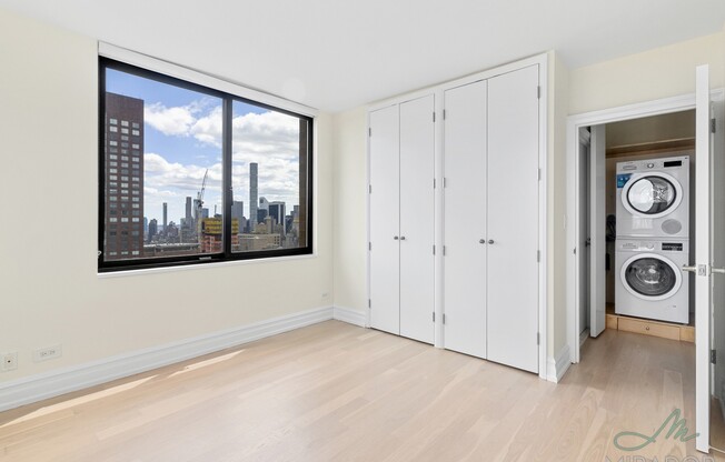 3 beds, 3 baths, $12,000, Unit 11D
