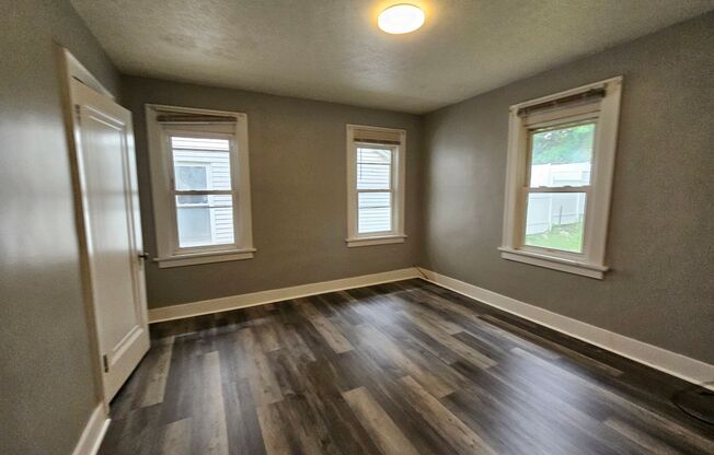 3 bedroom Townhome for rent in Mt Washington!
