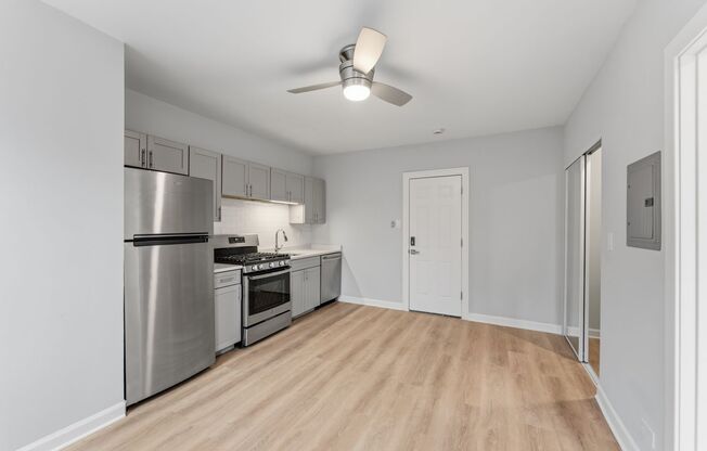 Studio, 1 bath, 207 sqft, $1,495, Unit 302