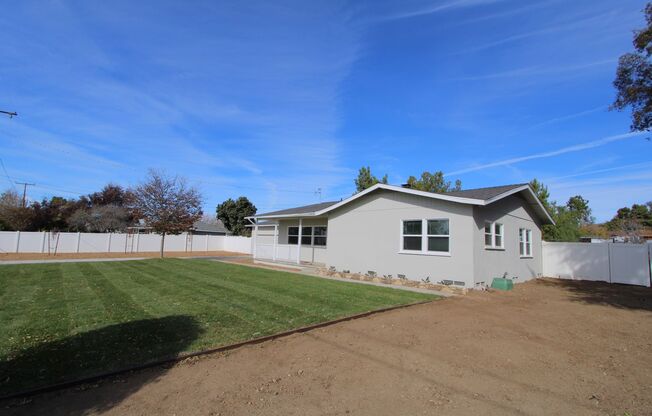 Single-Story 3-Bedroom Home in Cherry Valley!