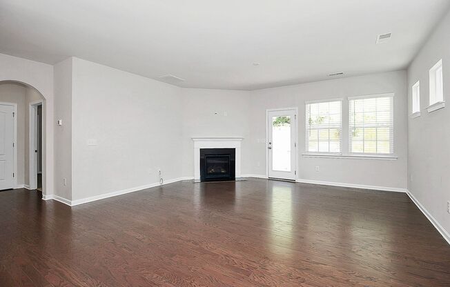 14527 Murfield Court Professionally managed by Select Real Estate Group