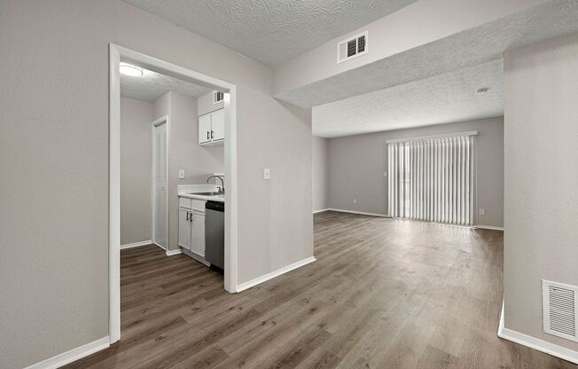 1 bed, 1 bath, 750 sqft, $956, Unit B26