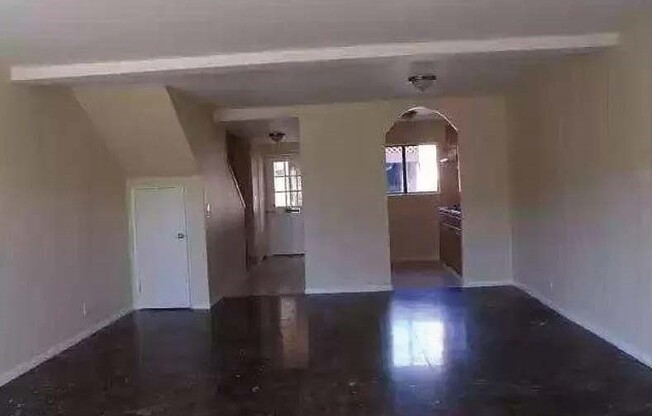 2 beds, 2 baths, 951 sqft, $2,600