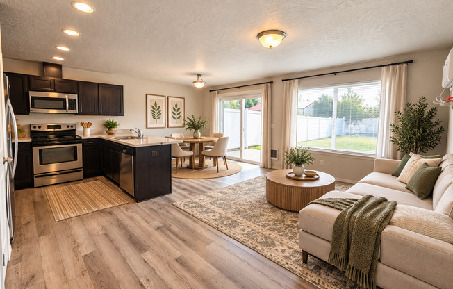 17610 17616 E COWLEY AVE