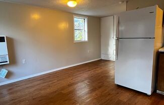 Studio, 1 bath, $755.11, Unit 908 Main Ave #4