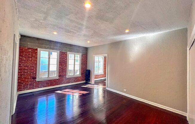Studio, 1 bath, 500 sqft, $1,749, Unit 410