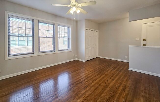 1 bed, 1 bath, 666 sqft, $1,895, Unit 3708-407