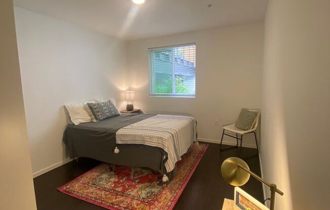 Studio, 1 bath, 175 sqft, $1,350, Unit 2200