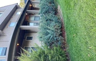 1530 N. Cascade Avenue