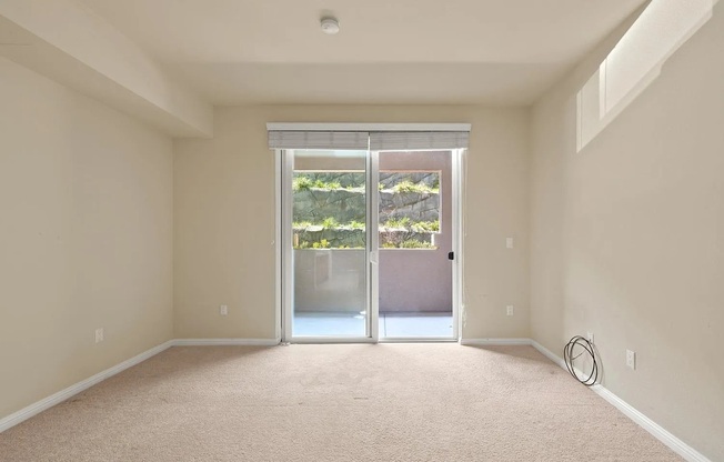 2260 Gellert Blvd