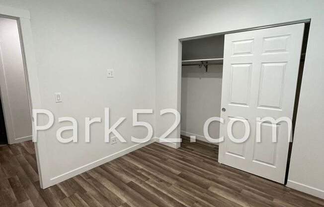 3 beds, 2 baths, $2,695, Unit 5102 N 9th St #A