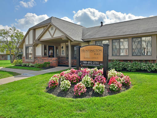 Leasing Office at Huntington Place, Essexville, Michigan