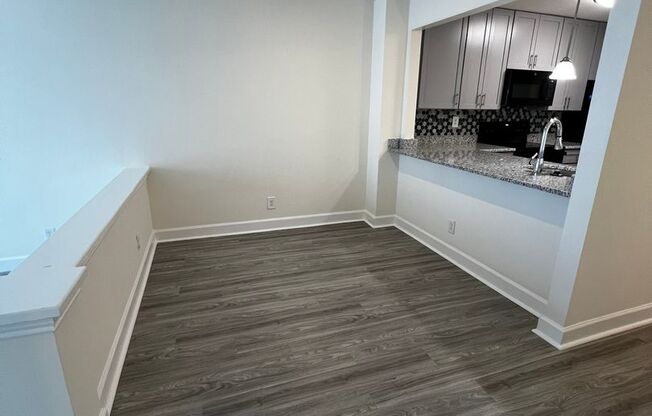 2 beds, 2 baths, 1,017 sqft, $1,975, Unit 1003 G #2A