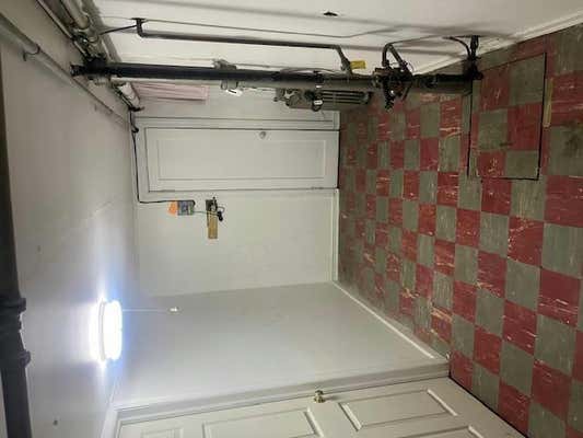 3 beds, 1 bath, 1,100 sqft, $3,500