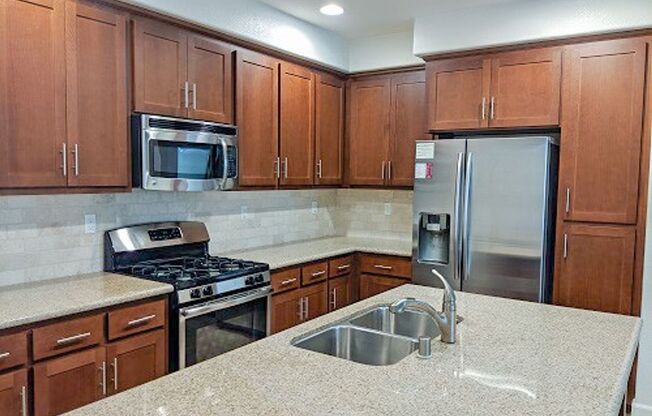 3 Bed 2 Bath Condo Near Great Mall - Milpitas