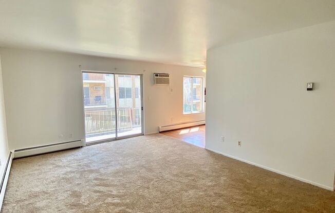 1 bed, 1 bath, 800 sqft, $1,145, Unit 36
