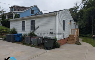 609 N ELIZABETH ST