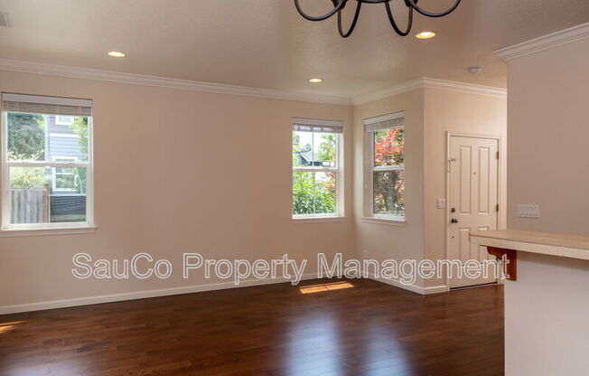 292 NE 66 AVE