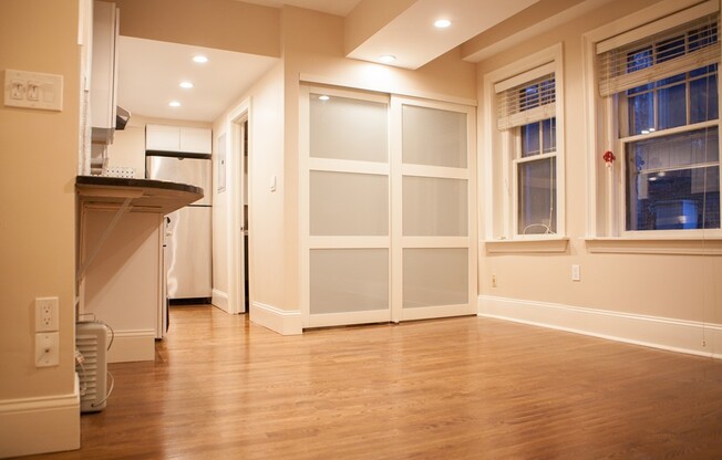 11 Champney Pl.