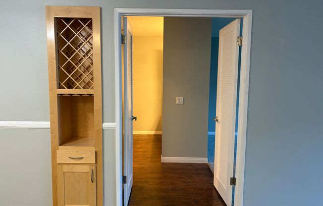 1 bed, 1 bath, 753 sqft, $2,490, Unit J10