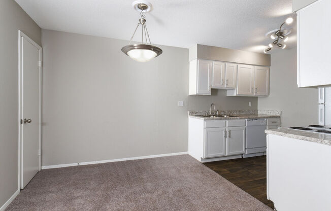 Valley Station Apartment Homes