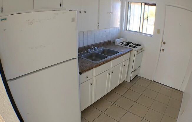 1 bed, 1 bath, 600 sqft, $550, Unit Unit 5