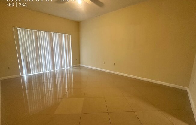 6992 SW 39th St Apt I304