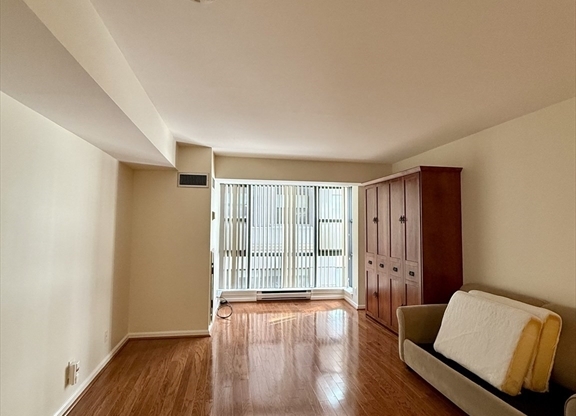 Studio, 1 bath, 507 sqft, $2,750, Unit 307