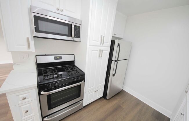 1 bed, 1 bath, $2,495, Unit 3