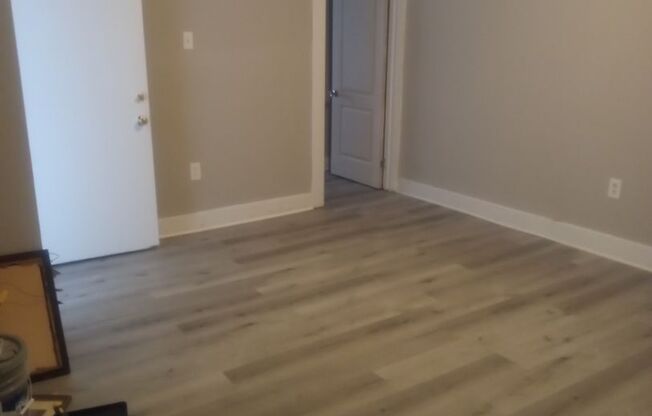 1 bed, 1 bath, 600 sqft, $950