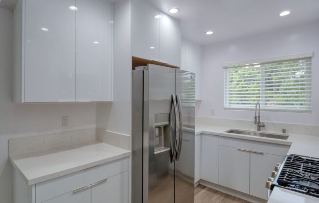 Norton Portfolio LLC (8261 Norton Ave.)