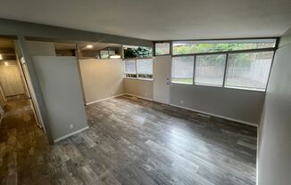 3 beds, 1 bath, $3,495