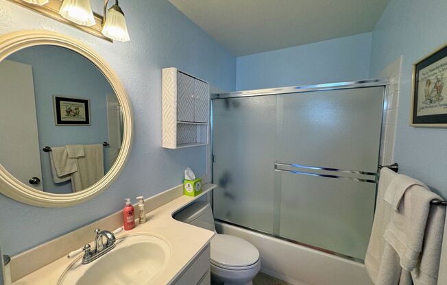 2 beds, 2 baths, $3,250, Unit UNIT 202