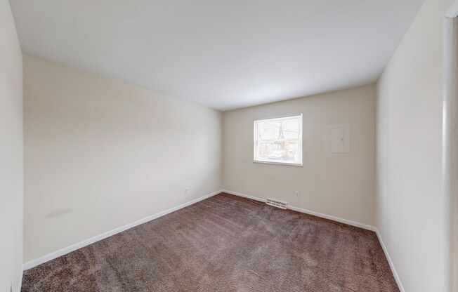 2 beds, 1 bath, 830 sqft, $1,099, Unit 8625C