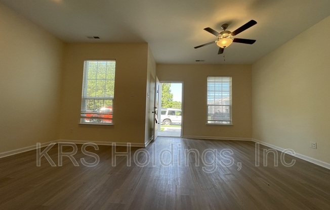 1611 INDEPENDENCE BLVD