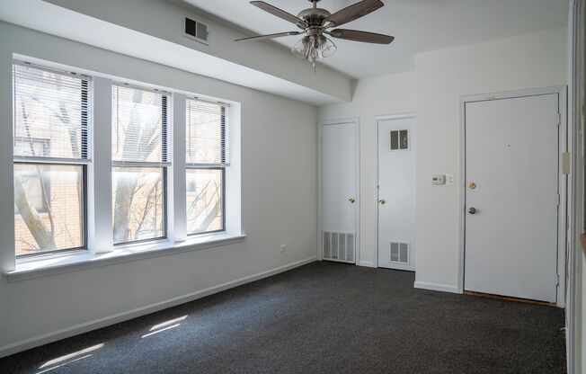 2 beds, 1 bath, 500 sqft, $1,575, Unit 3166-2