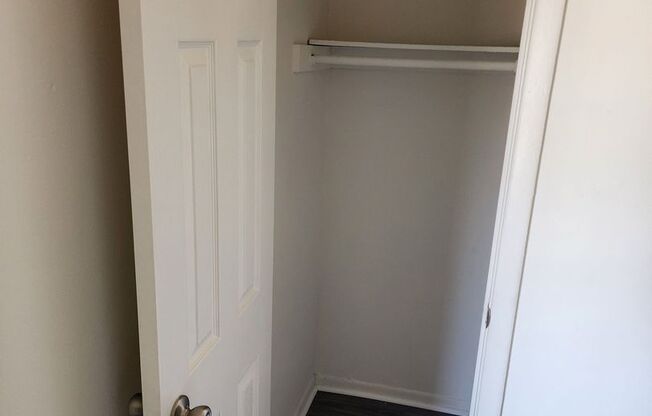 1 bed, 1 bath, 780 sqft, $1,068, Unit 05 - 506