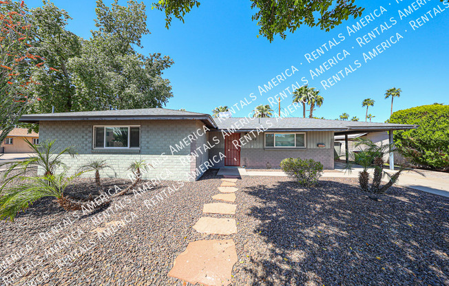 7502 E MINNEZONA AVE