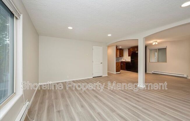2085 W BRITTANY LN