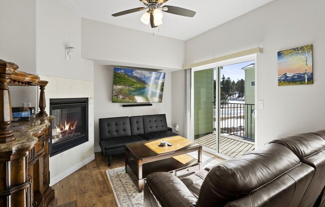 Great Location Woodland Park Townhome!