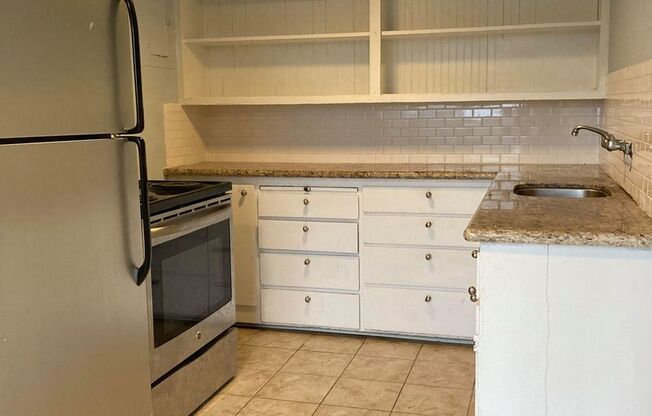 1 bed, 1 bath, 541 sqft, $1,750, Unit 6