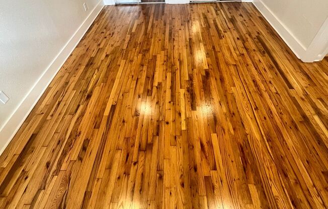 1 bed, 1 bath, 900 sqft, $1,699, Unit 1515-19