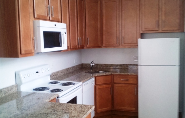 1 bed, 1 bath, 750 sqft, $1,895, Unit 09B