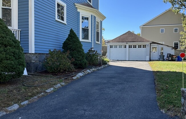 4 beds, 1.5 baths, 1,632 sqft, $3,800