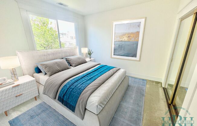 Sun Drenched Top Floor 2 BR | 1 BA WITH BONUS OFFICE ROOM in the Outer Richmond